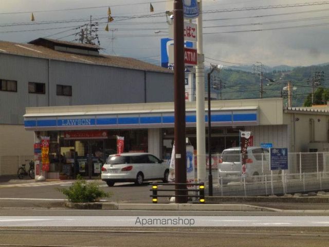 コンビニ　ローソン（コンビニ）まで108m