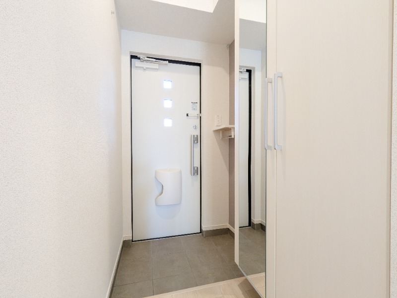 玄関　図面と現状に相違がある場合には現状を優先