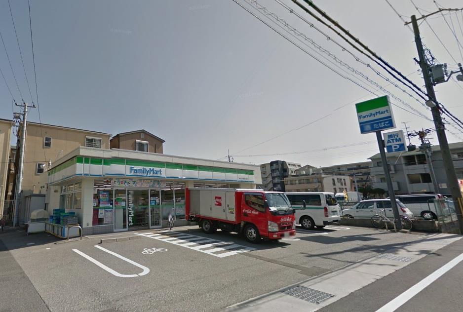 コンビニ　ファミリーマート西宮上甲子園五丁目店（コンビニ）まで377m
