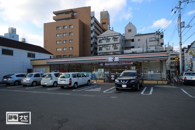 コンビニ　セブン-イレブン 松山大手町店（コンビニ）まで100m