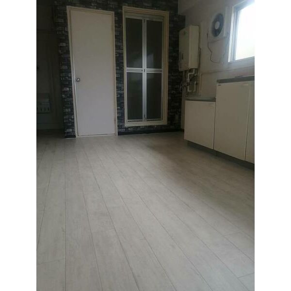 居室・リビング　別室の参考写真です。※現況優先