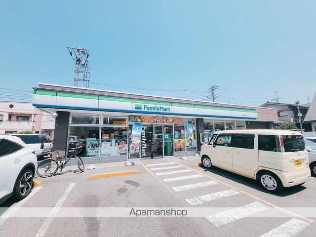 コンビニ　ファミリーマート千葉旭町店（コンビニ）まで317m