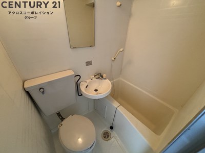 バス・シャワールーム　シンプルで機能的なユニットバスです！