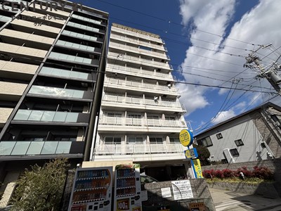 建物外観　エレベーター付きで高層階も楽々♪