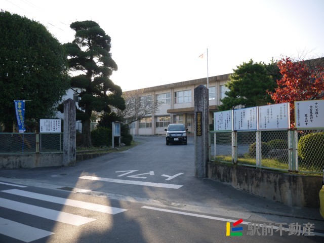 小学校　西牟田小学校（小学校）まで1000m