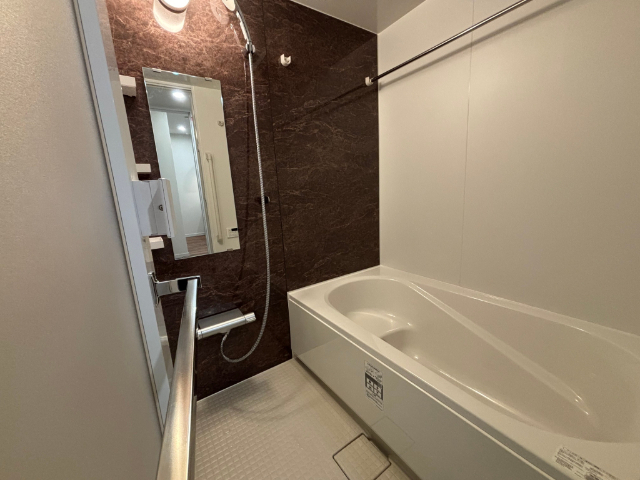 バス・シャワールーム　※建設中※同室タイプ備品除く