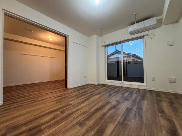 居室・リビング　※建設中※同室タイプ備品除く