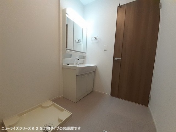 洗面設備　※参考　同シリーズの写真です
