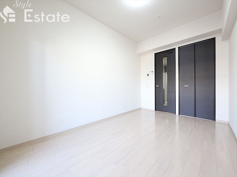 居室・リビング　内装