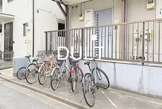 その他共有部分　駐輪場です。