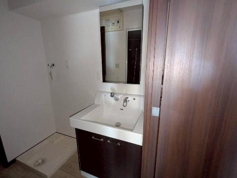 洗面設備　洗髪洗面化粧台