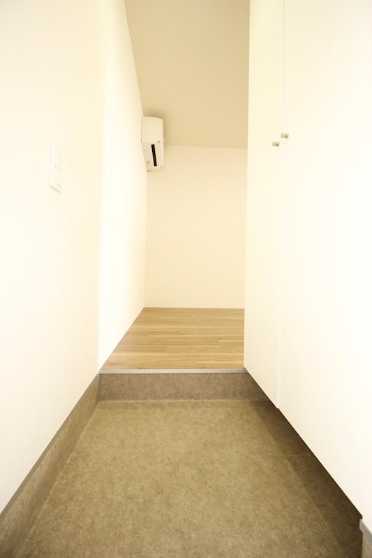 玄関　※同型タイプ