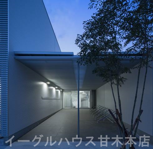 バルコニー　※同型タイプ