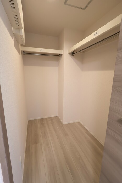 収納　ウォークインクローゼット