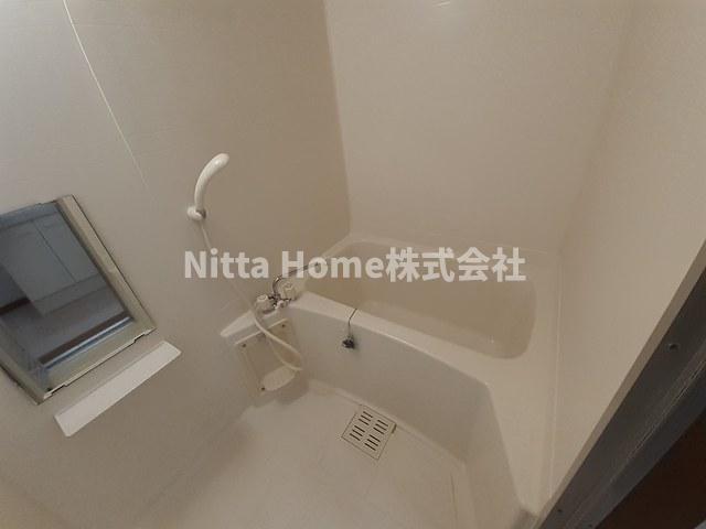 バス・シャワールーム　バスルームスペースです＊