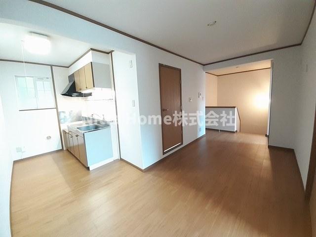 居室・リビング　全室フローリングのお部屋です◆