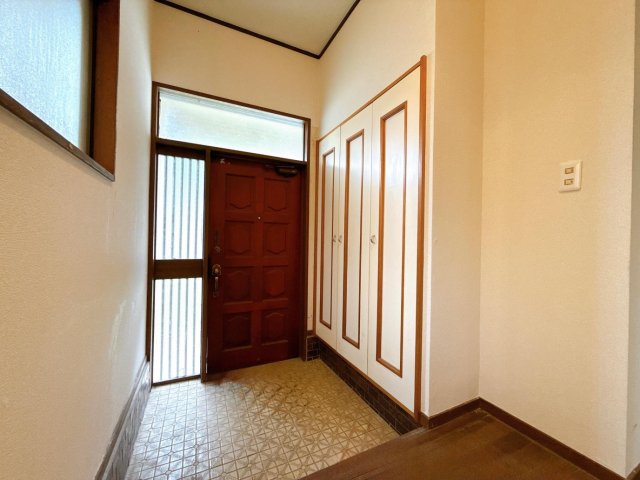 玄関　シューズボックス有り