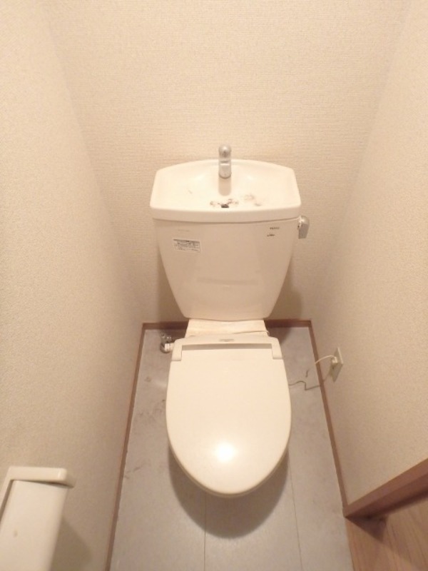 トイレ　図面と現状に相違がある場合には現状を優先