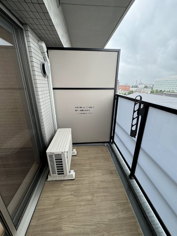 バルコニー　※別のお部屋のお写真です。御参考までに。