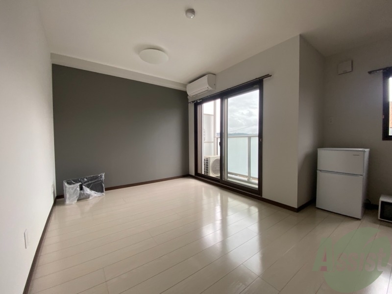 居室・リビング　９．６帖の広々とした解放感のある１Ｒです。