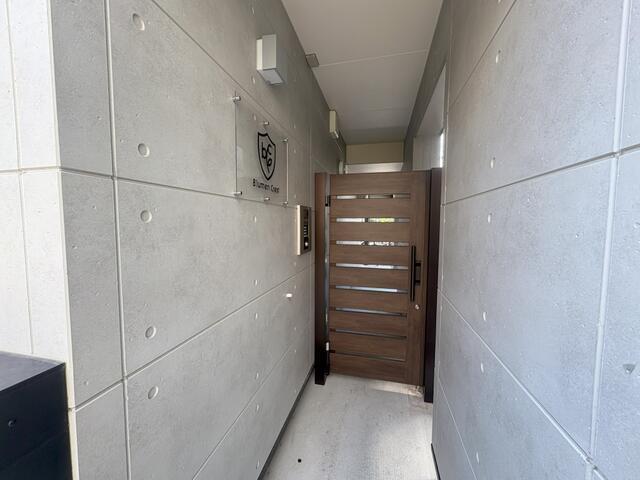 エントランス　?