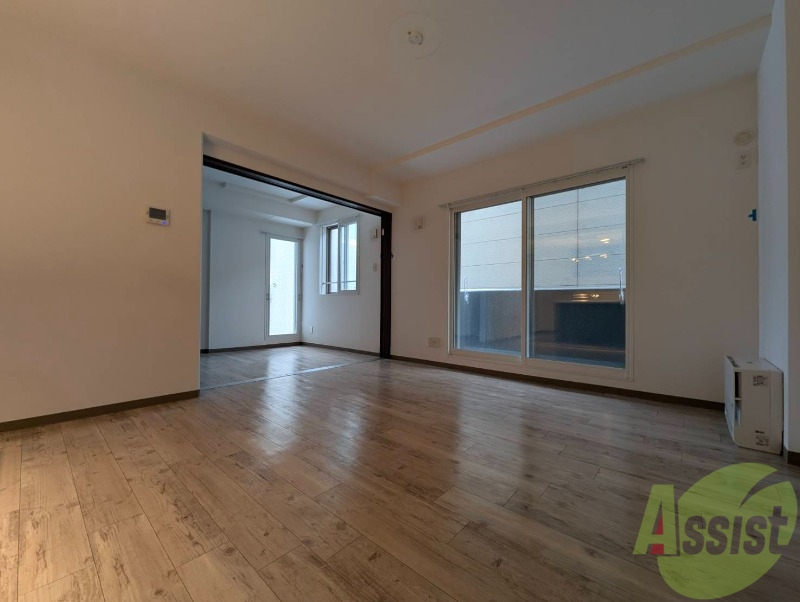 居室・リビング　広くてキレイなＬＤＫが広がっていて、充実した生活が送れそう。