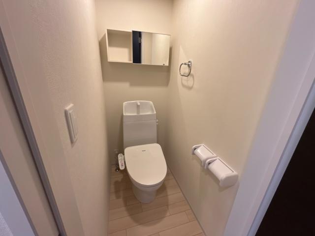 トイレ　シャワー付トイレ