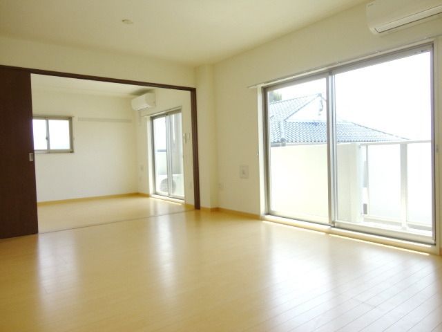 眺望　★明るい洋室★