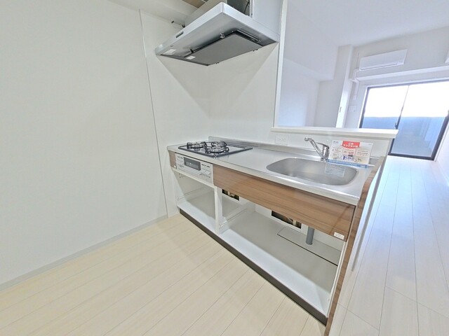 キッチン　４０５号の建築中の写真