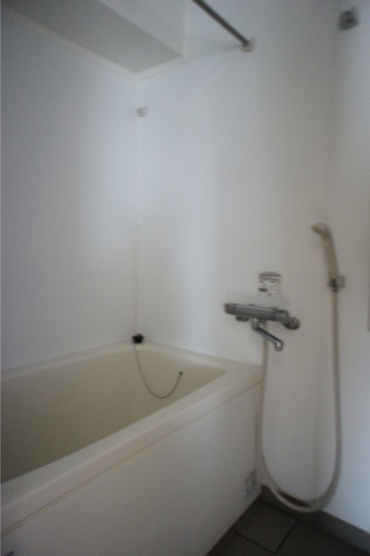 バス・シャワールーム　図面と現状に相違がある場合には現状を優先