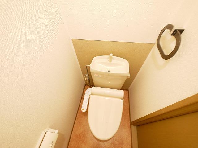 トイレ　清潔感のあるトイレです