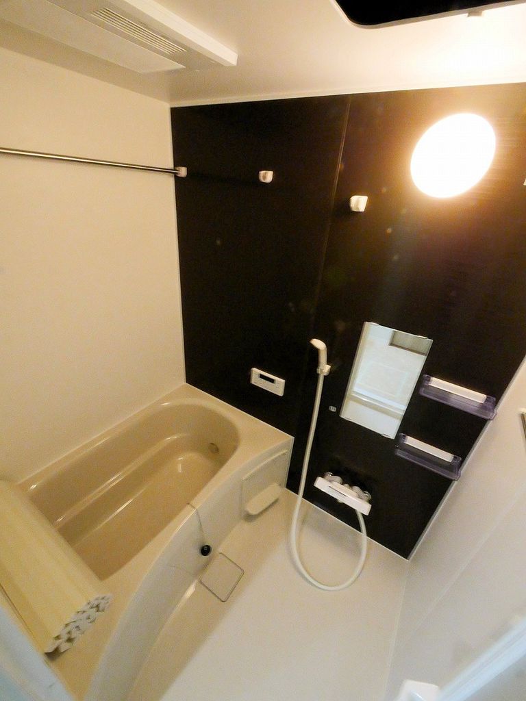 バス・シャワールーム　バス