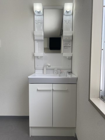 洗面設備　洗髪洗面化粧台