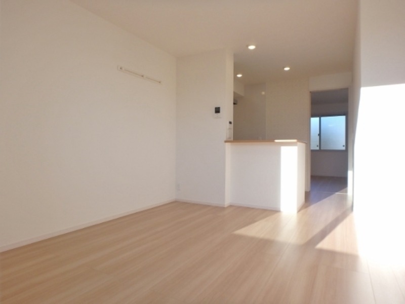 居室・リビング　図面と現状に相違がある場合には現状を優先