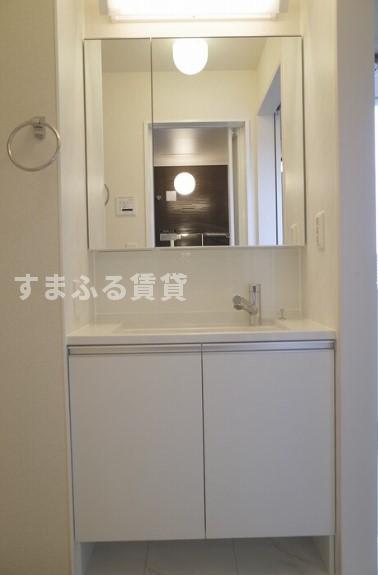 洗面設備　同仕様