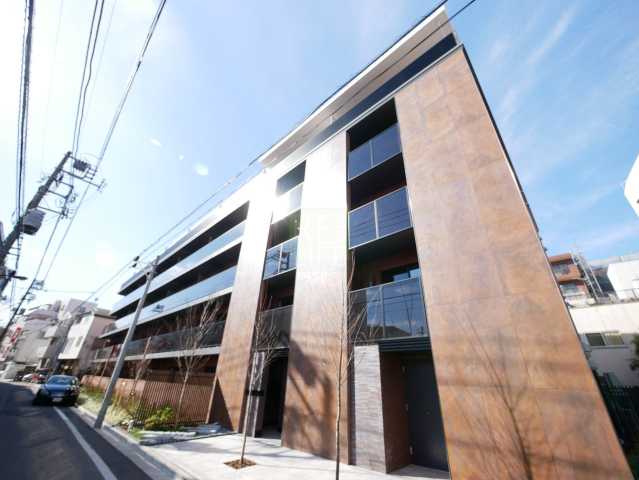 建物外観　ROYJENT SUGAMO EASTの外観