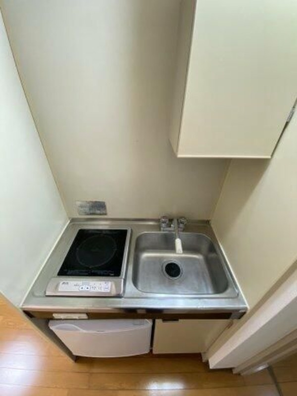 キッチン　同物件別室写真