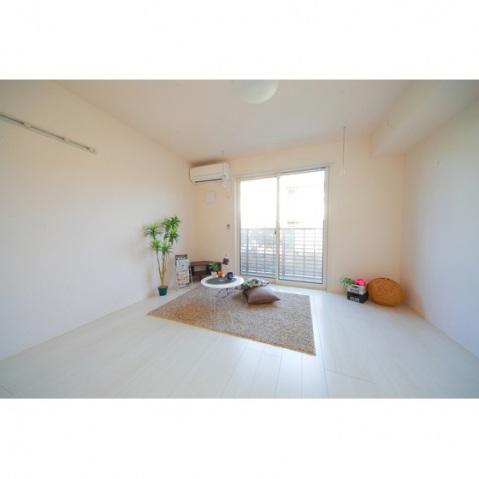 居室・リビング　※モデルルーム写真