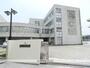 中学校　北九州市立守恒中学校（中学校）まで842m