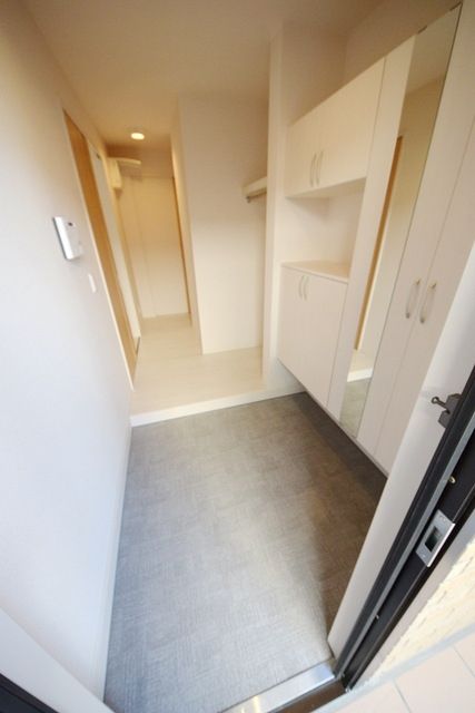 玄関　★ひろーーーい玄関です★