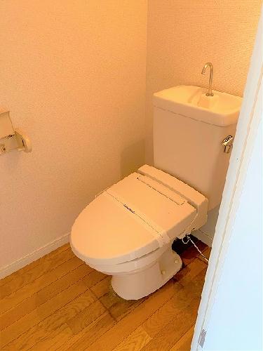 トイレ　設備・仕様は号室により異なる為、現況を優先致します。