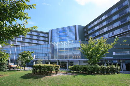 病院　草加市立病院（病院）まで696m