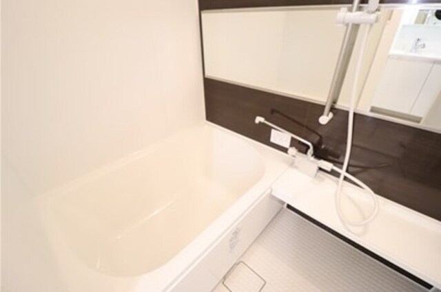 バス・シャワールーム　浴室