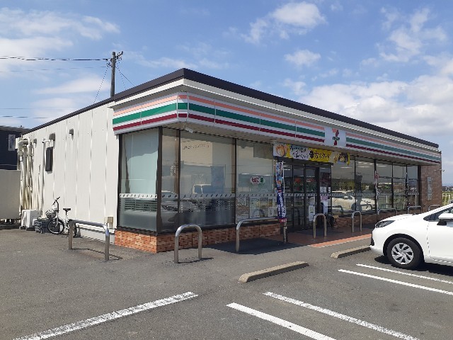 コンビニ　セブンイレブン 袋井浅岡店（コンビニ）まで400m