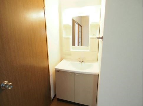 洗面設備　※写真を準備中のため、同シリーズの写真をご参照下さい。