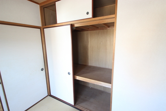 収納　※別号室の写真です