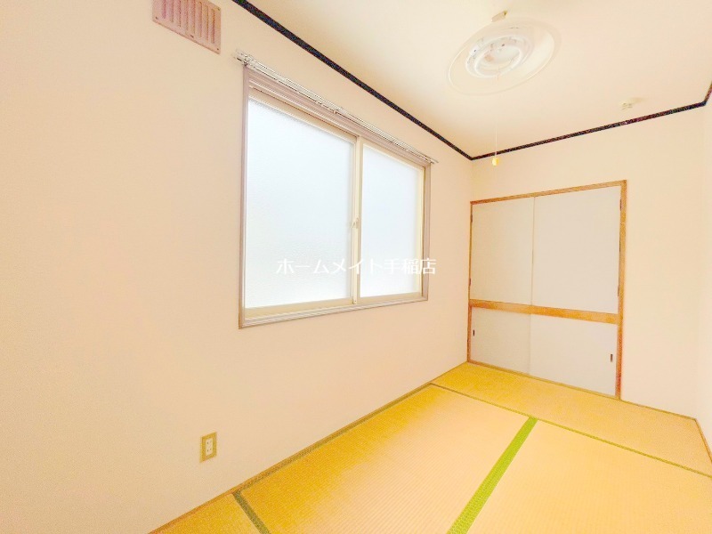 その他部屋・スペース　明るい和室、寝室にどうぞ♪