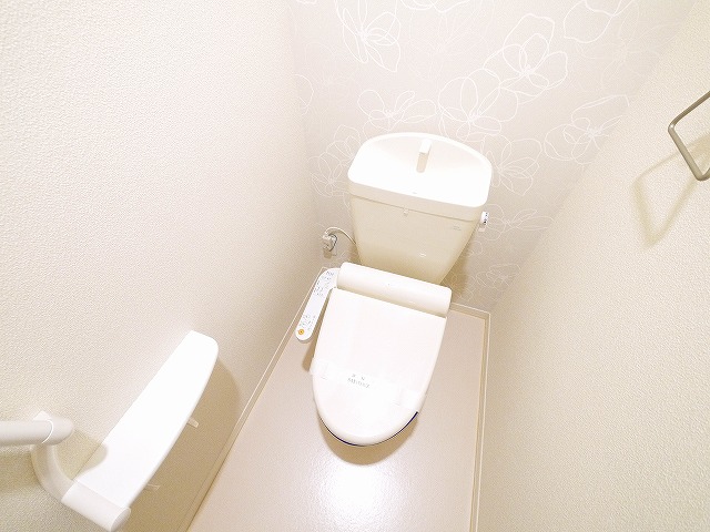 トイレ　シンプルで使いやすいトイレです