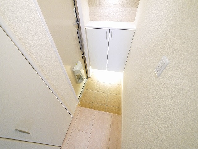 玄関　シンプルで使いやすい玄関です