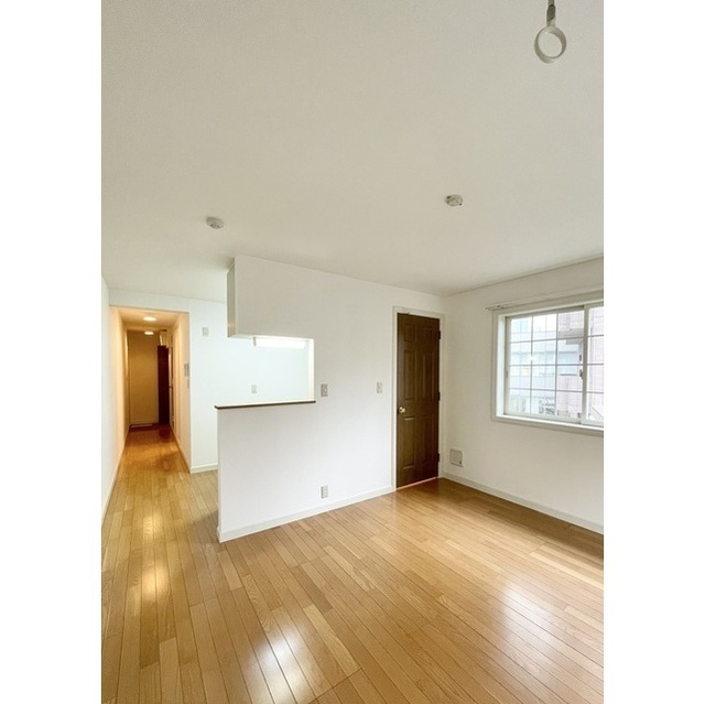 居室・リビング　内観※別部屋参考写真